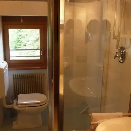 Le D'or Hotell Padola