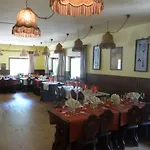 Le D'or Hotel